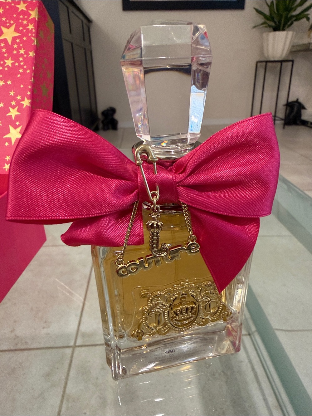 Juicy Couture Viva La Juicy Gift Trio - Hot Pink & Gold - Picture 10 of 16